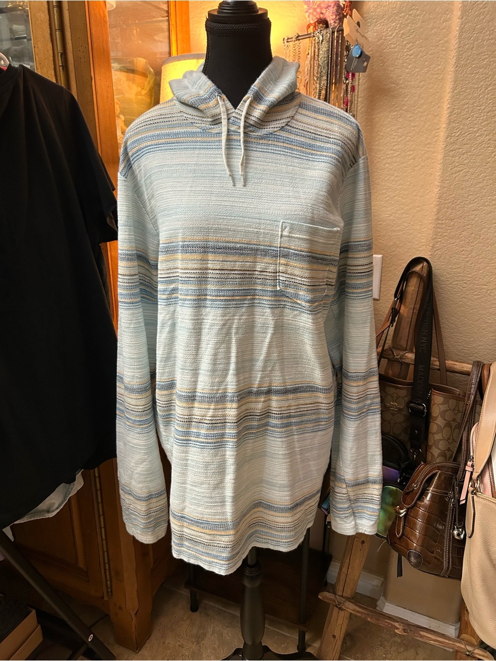 Billabong Men’s L Striped 100% Cotton Pullover Hoodie